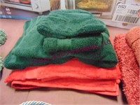 Group of Red and Green towels