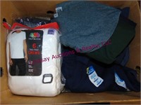 Box of 2XL t-shirts, 15 pair, 1 pair of sweatpants