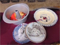 New Angel food pan, a pied plate and 2 wolves