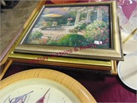 Group of 5 clocks and 4 picture frames