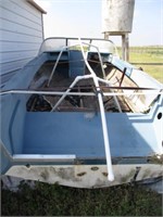 1966 Glastron Fiberglass 16ft Boat Hull & Trailer