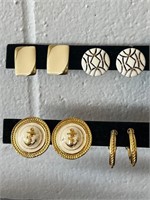 Vintage costume jewelry 4 pairs clip on earrings