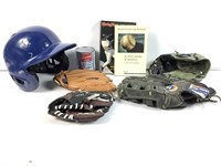 Lot du collectionneur de Baseball: Mites, casque