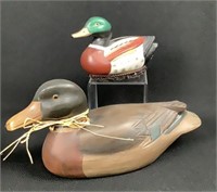 Jasco Ceramic Duck Lint Remover & Decorative Wood