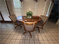 Kitchen Table w/1 Leaf & 3 Rolling Chairs