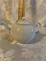 OFF WHITE PORCELAIN TEAPOT - MADE IN ENGLAND