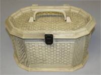 vintage Lerner plastic sewing basket