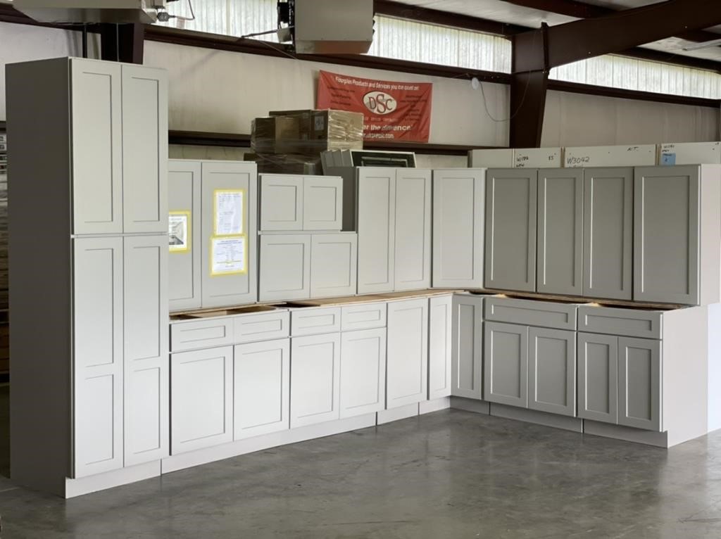 6.28.22 ONLINE CABINET AND FLOORING AUCTION