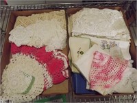 VINTAGE DOILIES AND LINENS