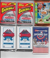 (9) Unopened Baseball Card Packs: Topps, Score, +