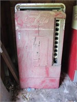 Vintage Coca Cola Machine Model H10F
