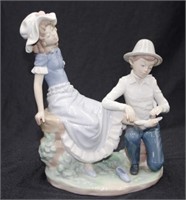 Nao Spain Boy & Girl ceramic figure