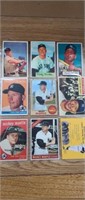 9 Mickey Mantle baseball cards in plastic binder