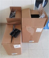 (3) Boxes of 3 cmpt meal trays.