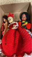 Dolls, crocheted dresses (5+)