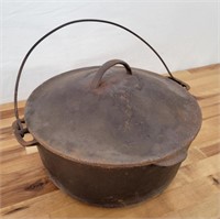 Antique Wagner Ware Sidney No. 10 Dutch Oven