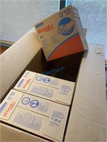 LOT: WYPALL Wipes