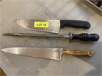 LOT: 2 Chef's Knives + Honing Steel