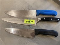 LOT: 3 Chef's Knives