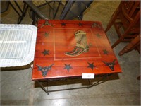 WESTERN DECORATED TABLE