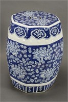 Good Chinese Blue and White Porcelain Tabouret,