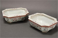 Good Pair of Chinese Qing Dynasty Porcelain