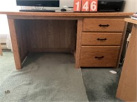 Pine Knee Hole Desk & Chair