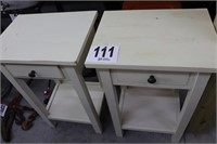 Pair Of End Tables W/Drawers (17.5"x13.5"x28.5")