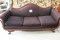 Vintage Sofa (Bldg 3)
