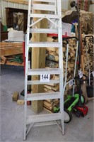 Aluminum (6 Foot) Step Ladder (Bldg 3)