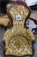 Vintage Gentleman's Chair (Bldg 3)