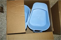 2 Boxes silicone Bed Pans - Box Patient Gowns