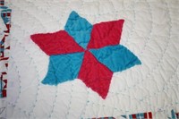 Center Star Quilt; Large Star Middle