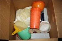 Kitchen Plastics Tupperware items 10+