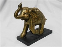 Elephant figure