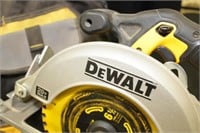 DeWalt Cordless 6 1/2" Circular Saw