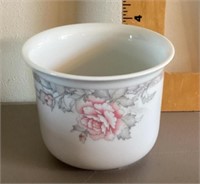 FTD Porcelain cache pot