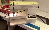 Pfaff Hobbymatic 927 sewing machine