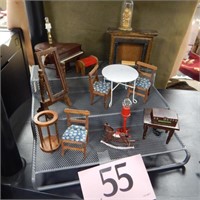 COLLECTION OF DOLL FURNITURE, DISPLAY NOT