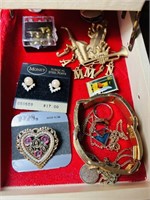 Loaded Jewelry Box! lots of nice Jewelry, even