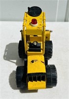 Tonka Forklift, Forks move up and down