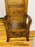Old Oak  hall Tree, Seat Opens, Decorated nice,