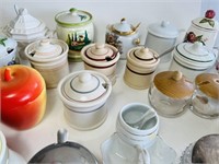 Cream and Sugar Glassware Collection