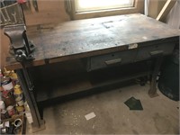 Metal & Wood Work Bench with a Bulldog #93 Preniss