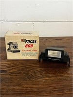 Focal 600 electronic flash fits Polaroid land one