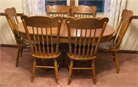 Oak Clawfoot Table and 6 Chairs