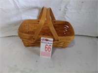 Longaberger 2001 Signed Basket