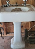 Antique Porcelain Pedestal Sink