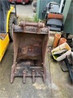 Excavation bucket to suit JCB machine 600mm