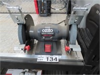 Ozito 1500 Double Ended Bench Grinder